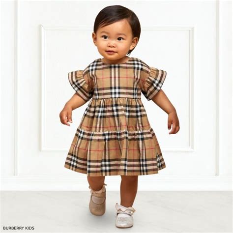 Girls' Burberry Clothes: Sale 